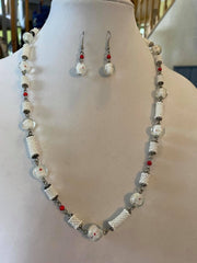 09 White & red necklace with matching earrings